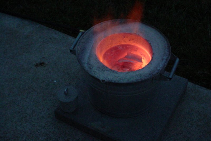 Aluminum melting in the furnace